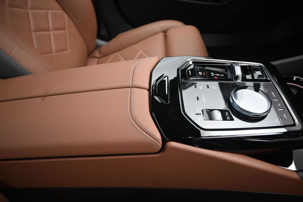 New 2027 BMW 540i xDrive w/ Premium Package AWD/4WD image 27