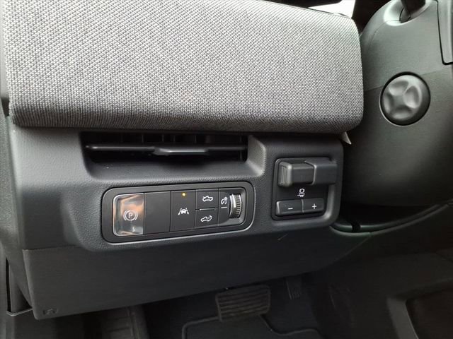 New 2026 GMC Sierra EV Elevation w/ Premium Package image 31