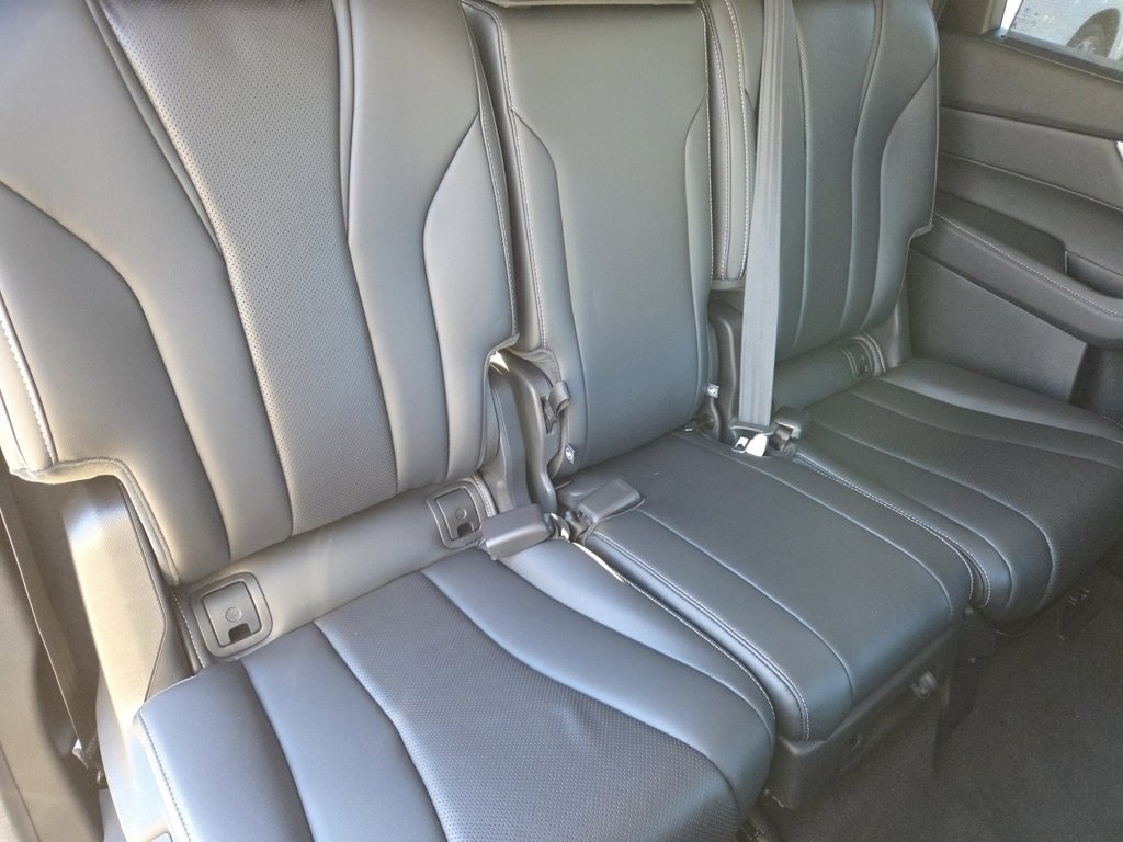 Used 2023 Acura MDX SH-AWD w/ Technology Package image 37