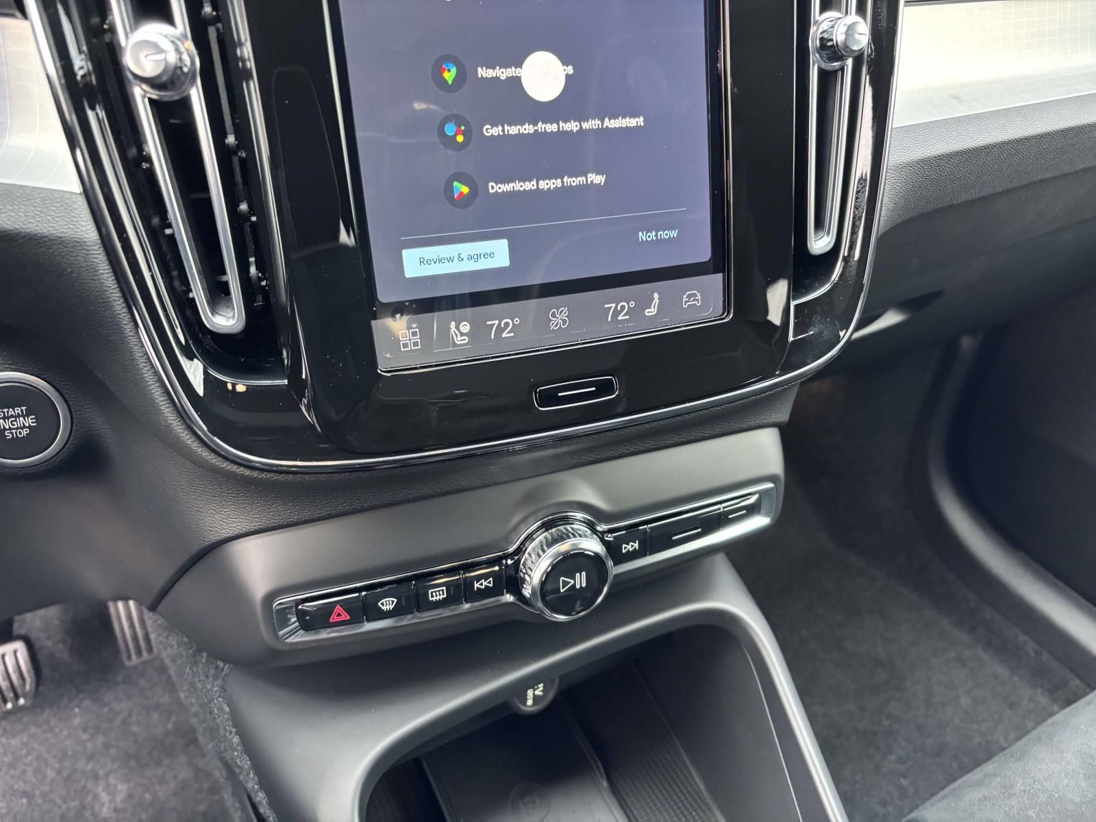 New 2026 Volvo XC40 B5 Ultra w/ Protection Package Premier AWD/4WD image 19