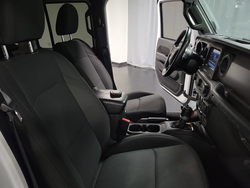 Used 2022 Jeep Wrangler Unlimited Sport AWD/4WD image 31