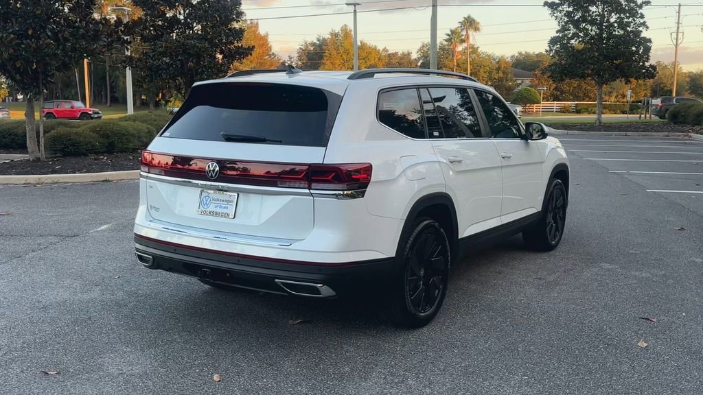 New 2026 Volkswagen Atlas SE image 8