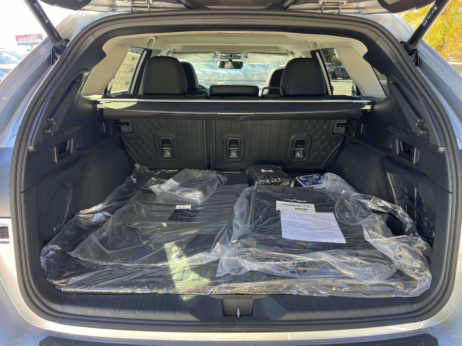 New 2025 Subaru Outback Limited w/ Popular Package #2 image 4