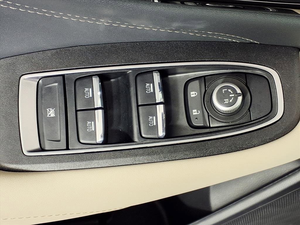 Certified 2025 Subaru Outback Limited image 17