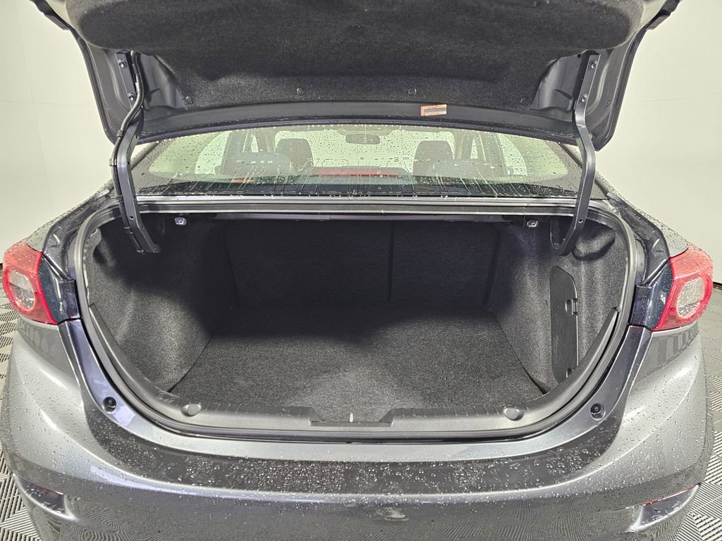 Used 2014 MAZDA MAZDA3 i Touring w/ Technology Package image 16