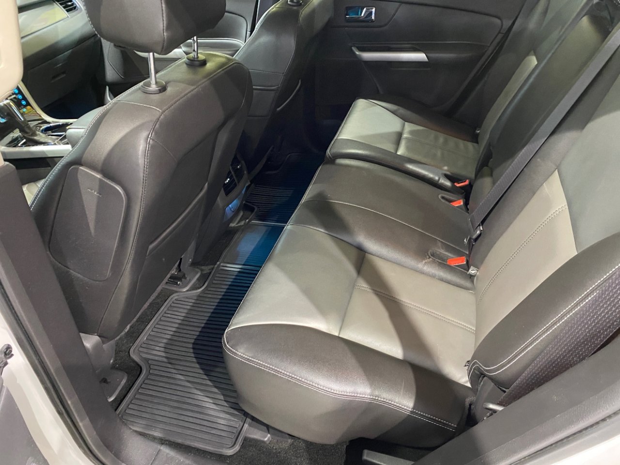 Used 2014 Ford Edge Sport w/ Driver Entry Package image 19