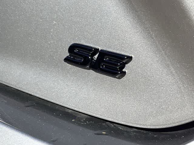 Used 2026 Toyota Camry SE w/ Convenience Package FWD image 11