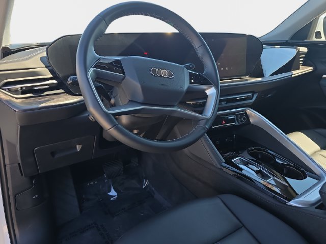 Used 2025 Audi Q5 Premium w/ Convenience Package AWD/4WD image 19
