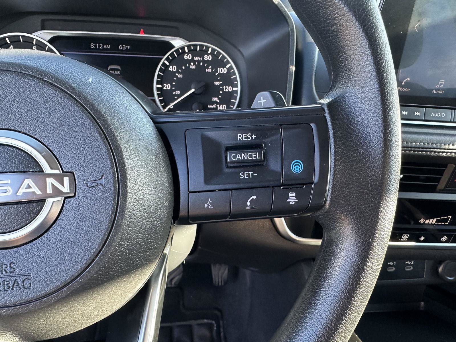 Used 2024 Nissan Rogue SV FWD image 21