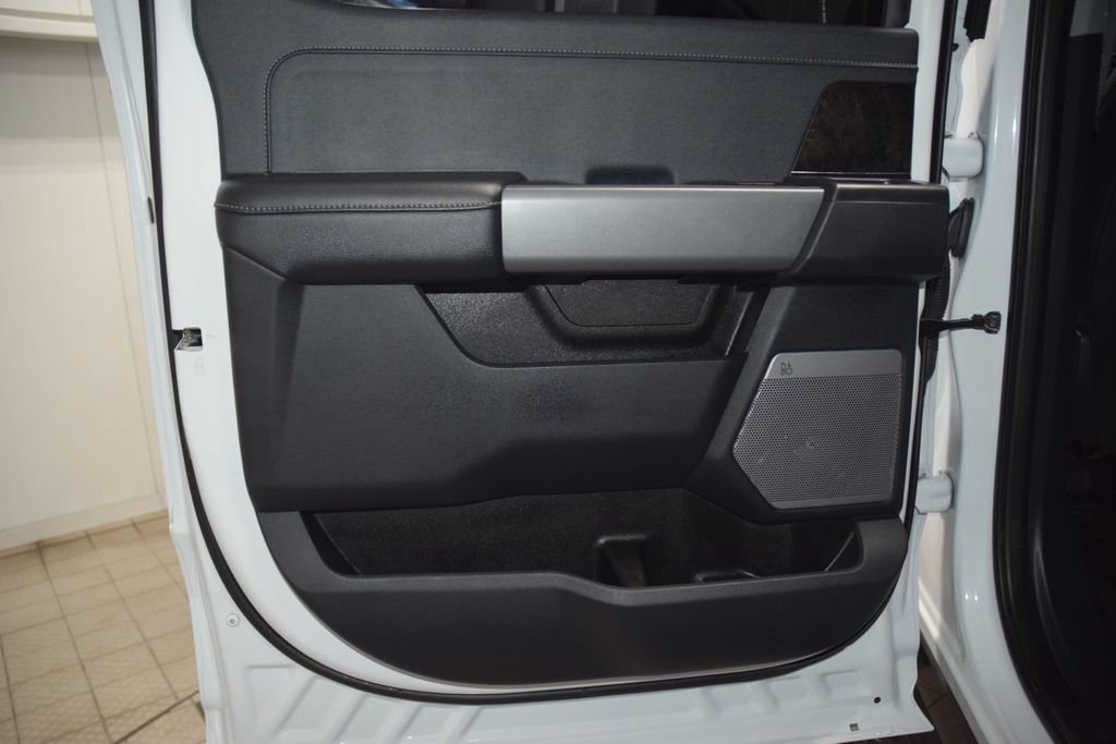 Used 2024 Ford F350 Lariat w/ Lariat Ultimate Package image 42