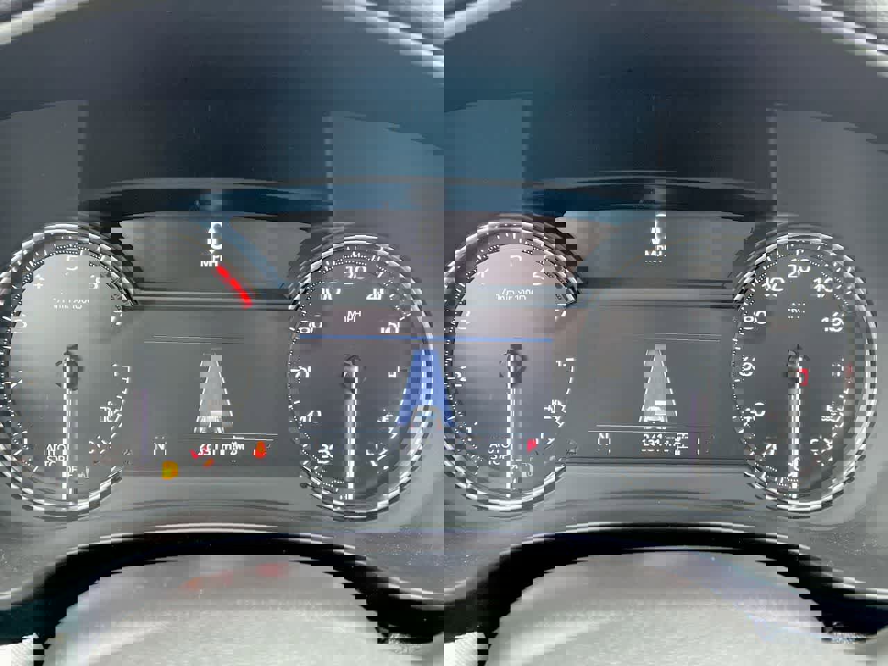 Certified 2023 Cadillac XT4 Premium Luxury w/ Cold Weather Package image 29