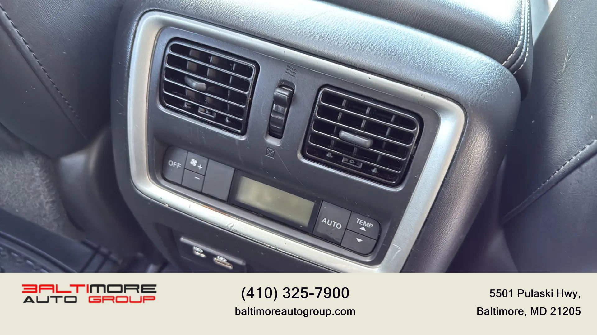 Used 2019 INFINITI QX60 Luxe w/ Essential Package image 31