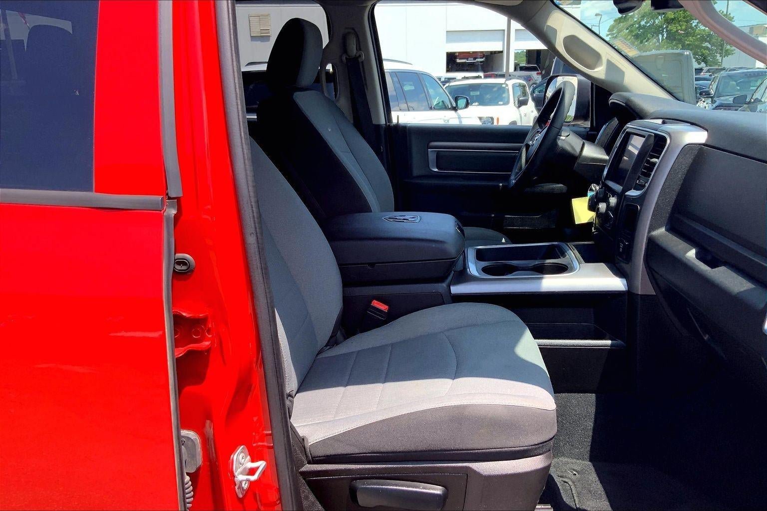 Used 2022 RAM 1500 Classic SLT w/ Trailer & Traction Group AWD/4WD image 6
