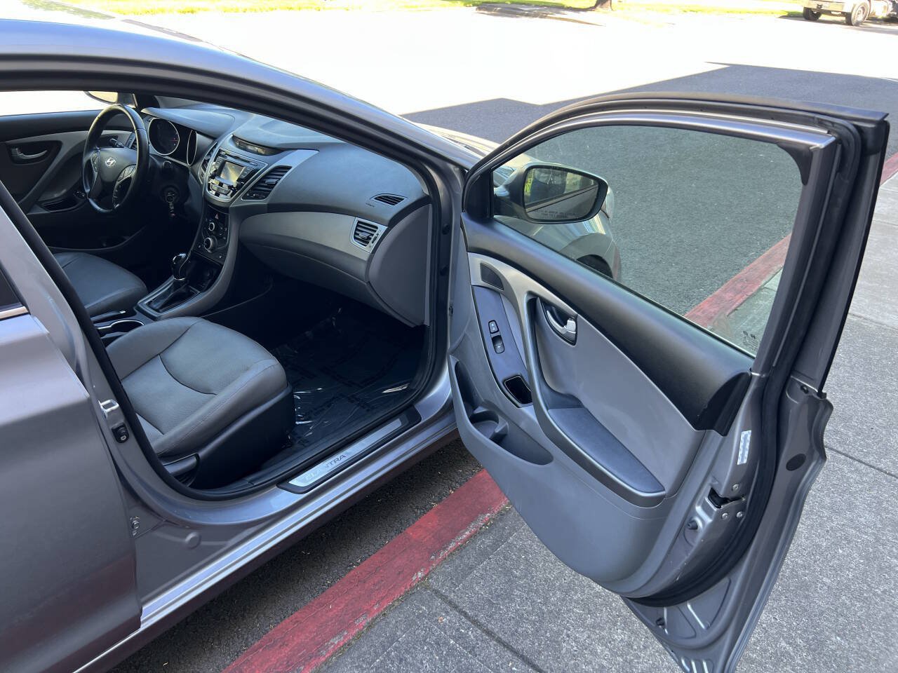 Used 2014 Hyundai Elantra Limited FWD image 10