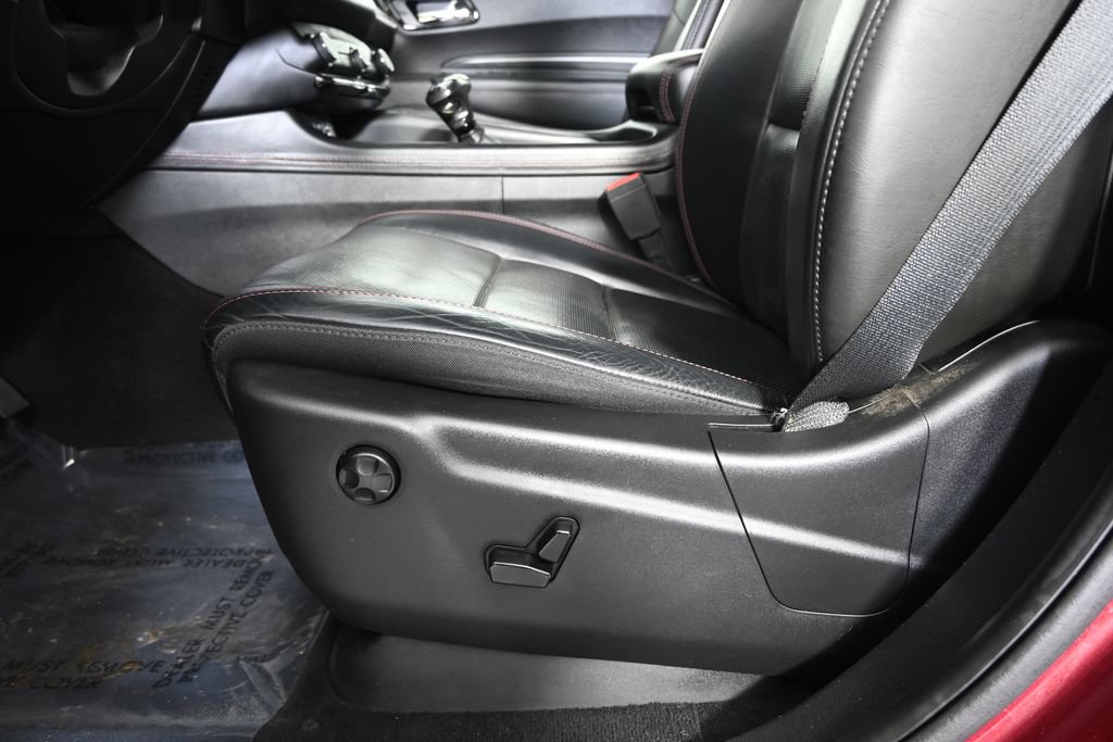 Used 2021 Dodge Durango R/T w/ Blacktop Package AWD/4WD image 23