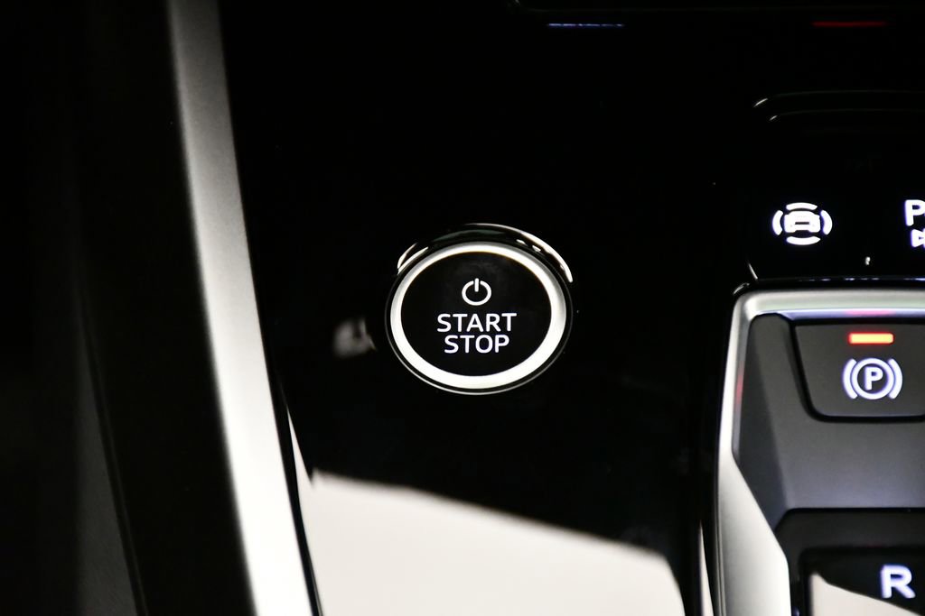 New 2026 Audi Q4 e-tron Premium image 30