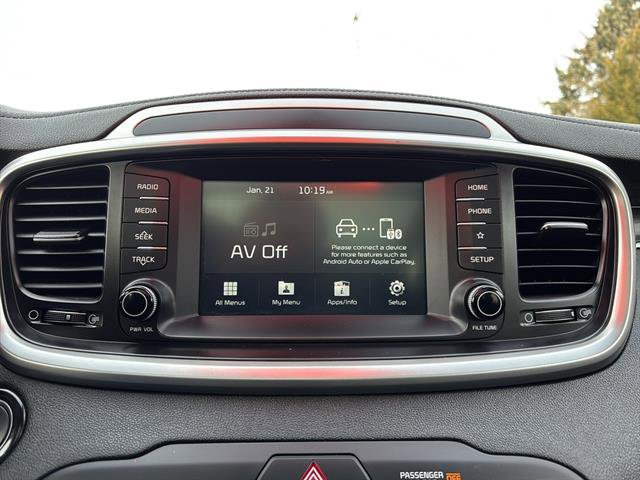 Used 2020 Kia Sorento EX image 22
