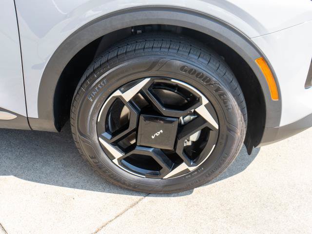 Certified 2026 Kia Sportage EX AWD/4WD image 33