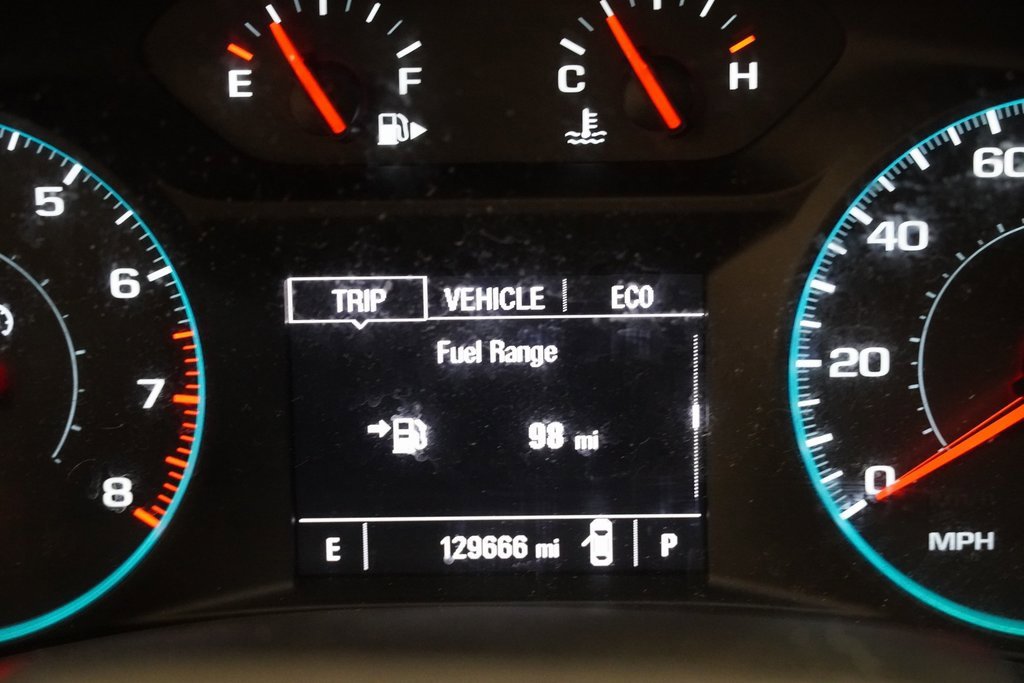 Used 2016 Chevrolet Malibu LT image 4