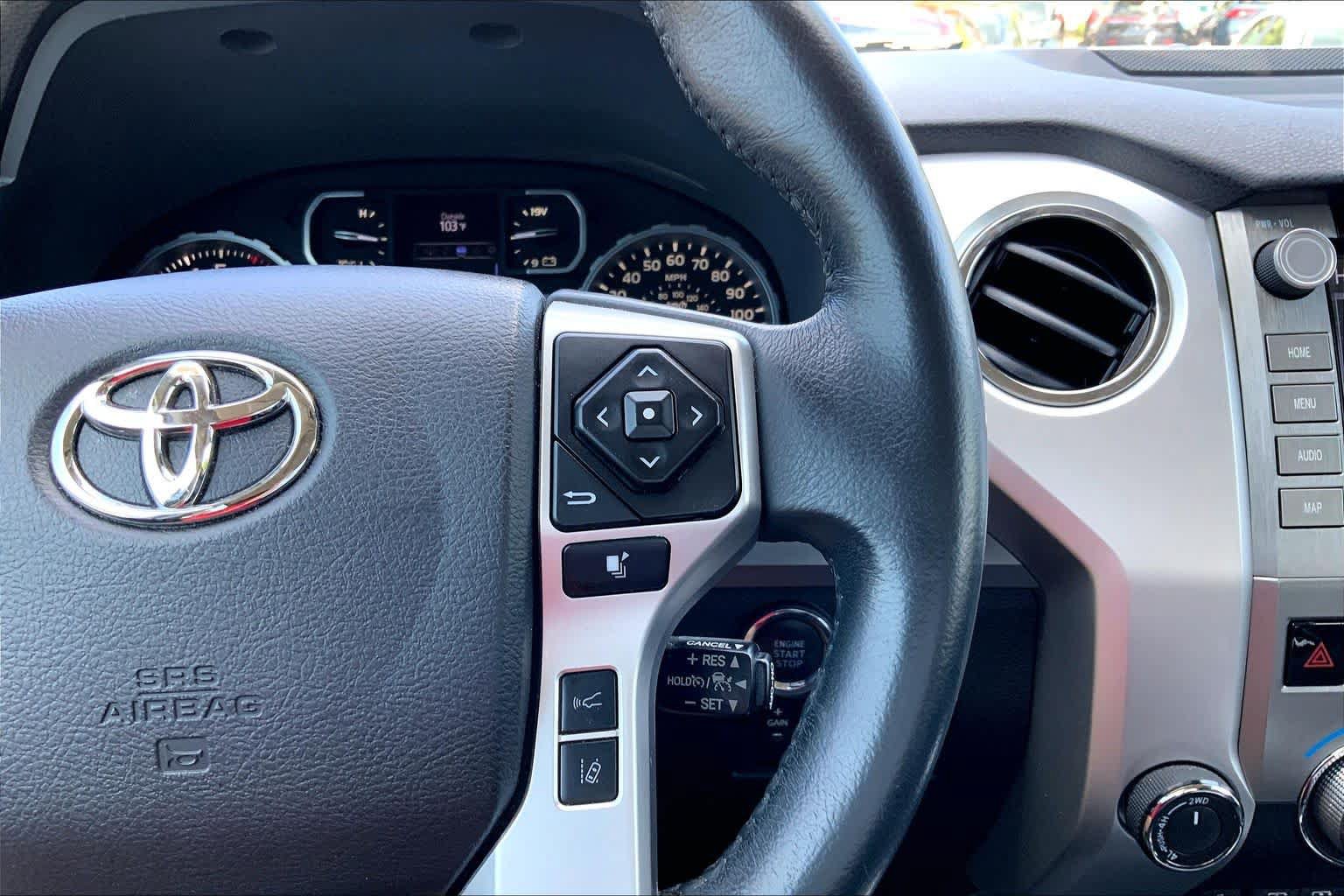 Used 2021 Toyota Tundra Platinum AWD/4WD image 24