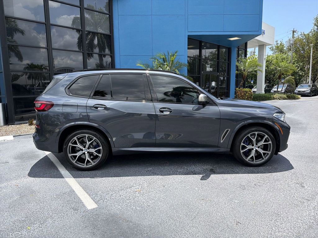 Used 2021 BMW X5 M50i w/ Executive Package AWD/4WD image 9