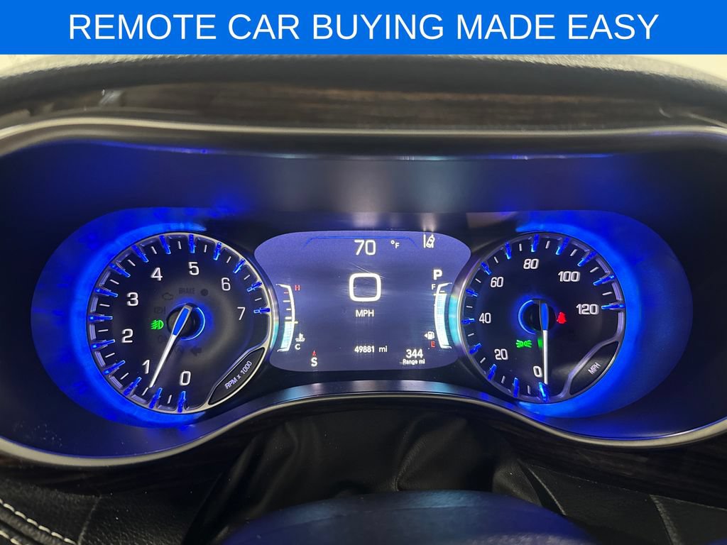 Used 2024 Chrysler Pacifica Limited FWD image 8