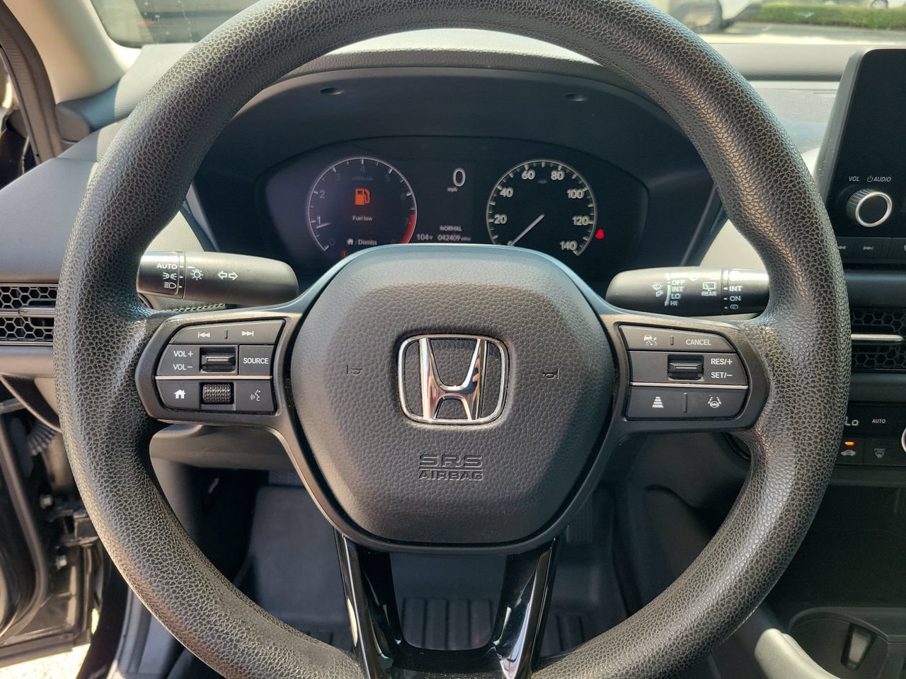 Used 2023 Honda HR-V LX image 16