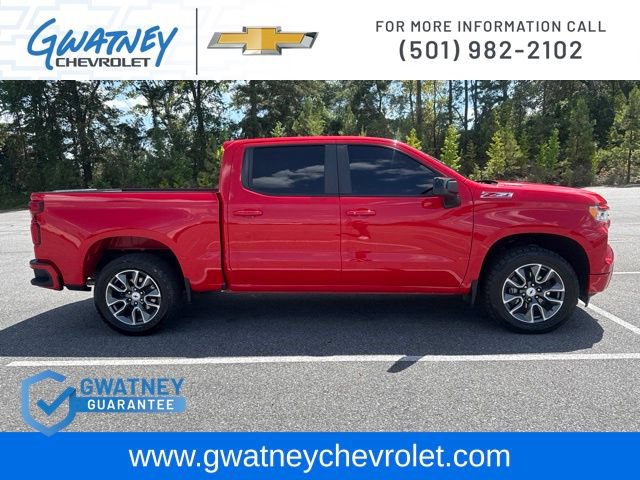 Used 2023 Chevrolet Silverado 1500 RST w/ Convenience Package II AWD/4WD image 4