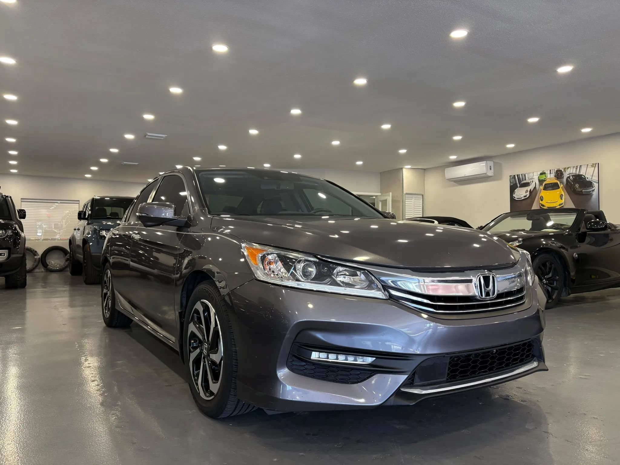 Used 2016 Honda Accord EX-L image 1