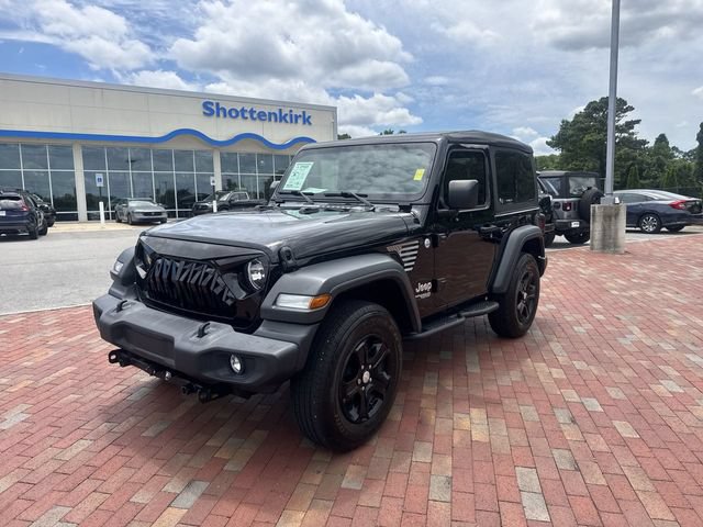 Used 2020 Jeep Wrangler Sport AWD/4WD video 1
