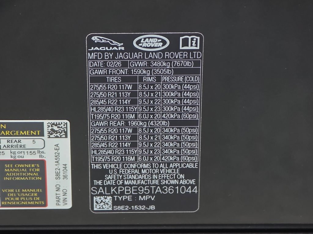 New 2026 Land Rover Range Rover Long Wheelbase SE AWD/4WD image 37