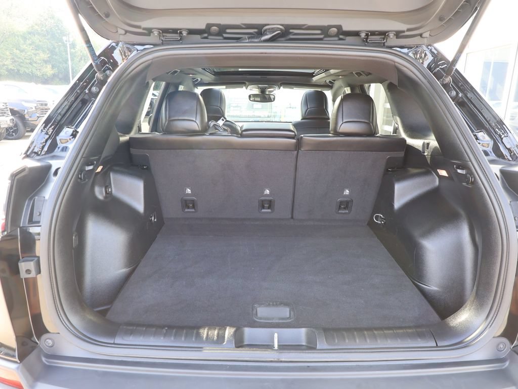 Used 2021 Jeep Cherokee Latitude Lux 80th Anniv w/ Quick Order Package 26U 80TH AWD/4WD image 29