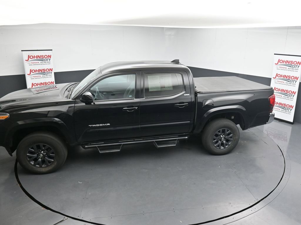 Used 2023 Toyota Tacoma SR5 AWD/4WD image 27