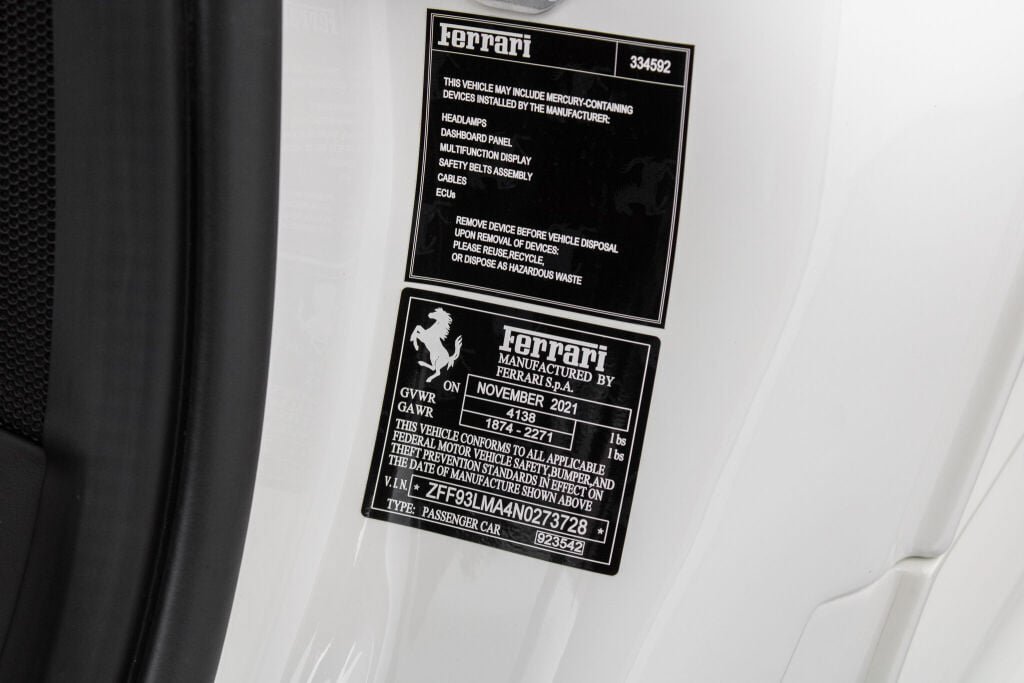 Used 2022 Ferrari F8 Tributo RWD image 57