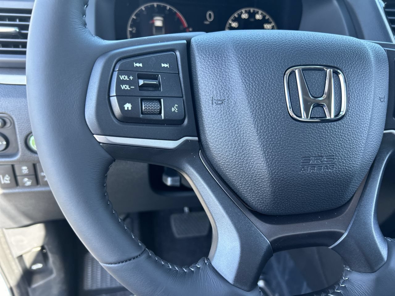 New 2026 Honda Ridgeline RTL image 17