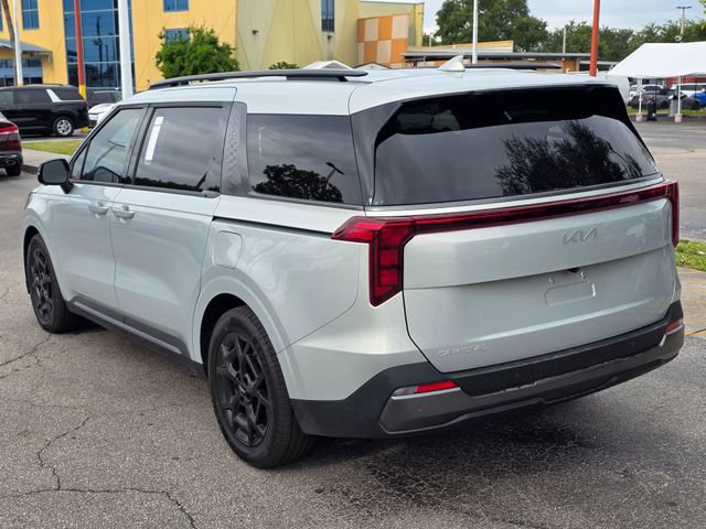 Used 2025 Kia Carnival SX FWD image 10