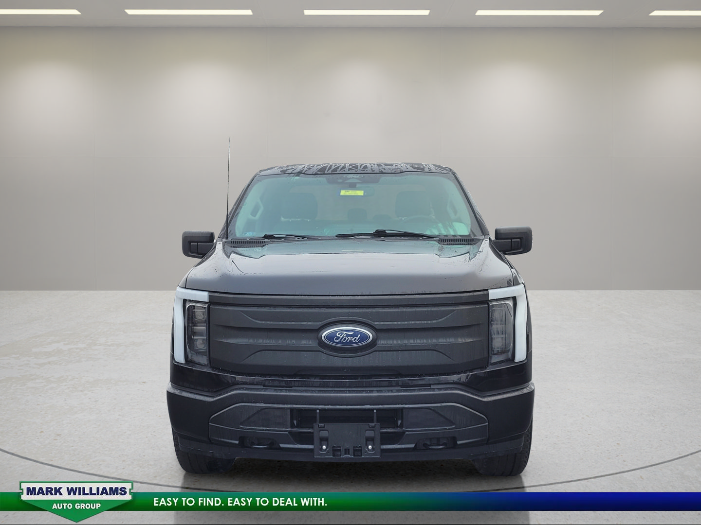 Used 2022 Ford F150 Lightning Pro AWD/4WD image 9