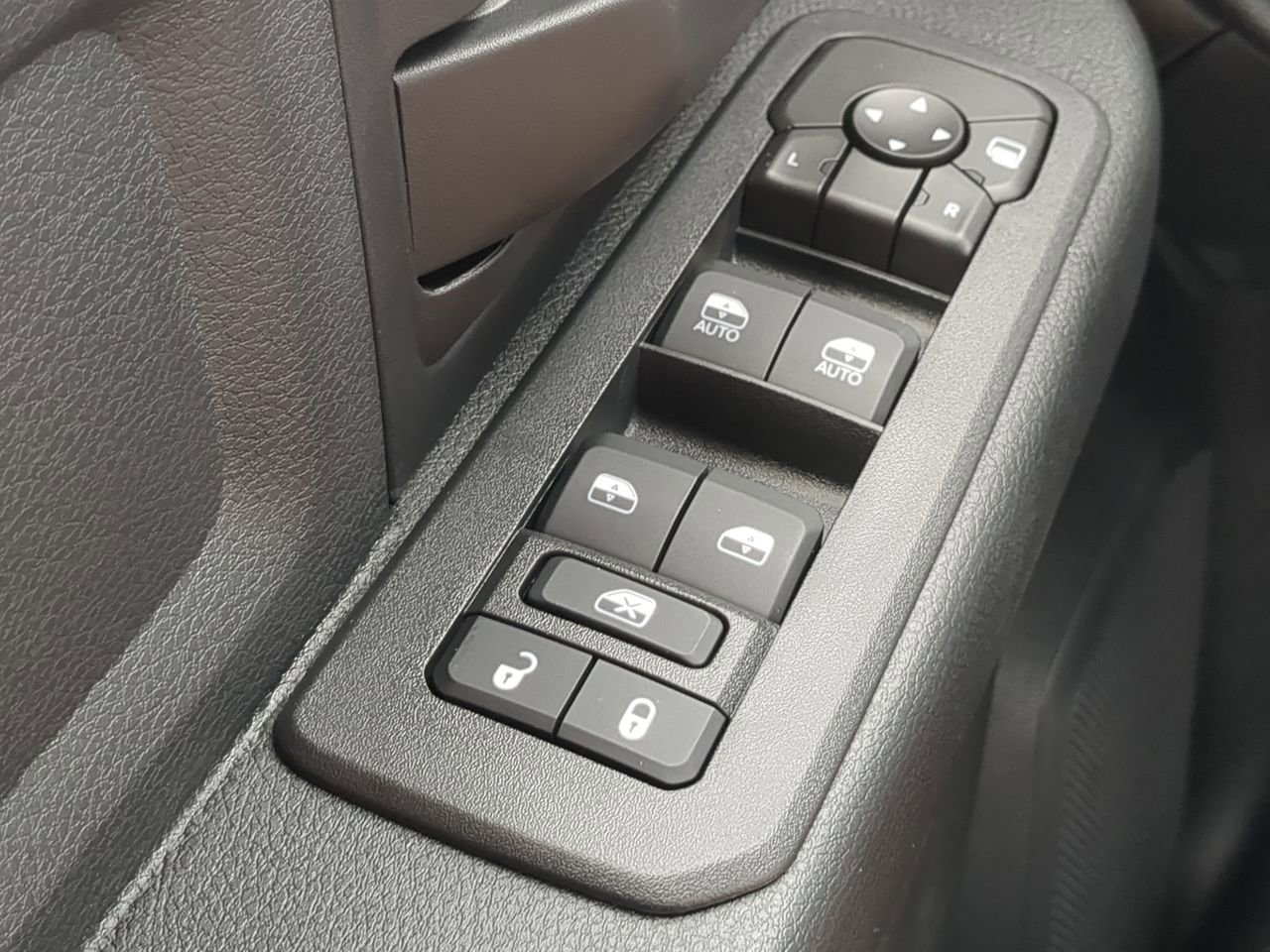 New 2026 RAM 4500 Tradesman AWD/4WD image 22