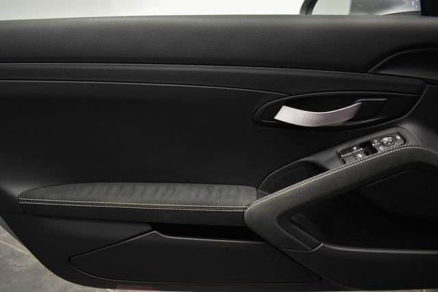 Used 2022 Porsche 718 Cayman GT4 RWD image 23