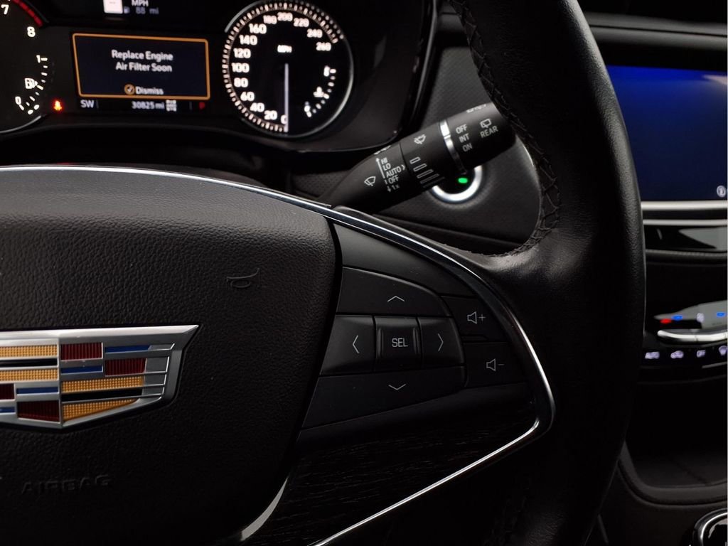 Used 2022 Cadillac XT5 Premium Luxury image 12