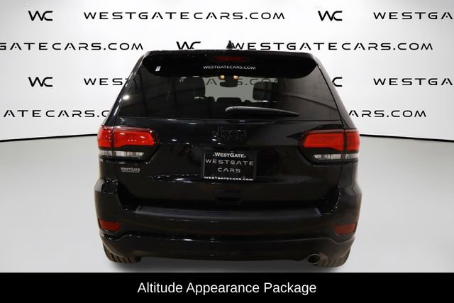 Used 2021 Jeep Grand Cherokee Laredo X image 5