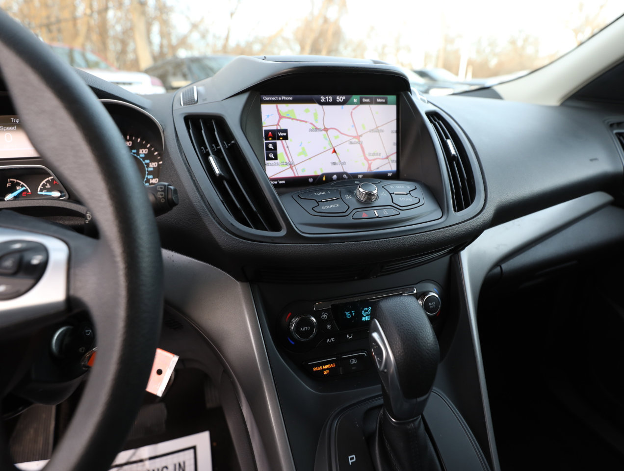 Used 2015 Ford Escape SE w/ Equipment Group 201A image 18