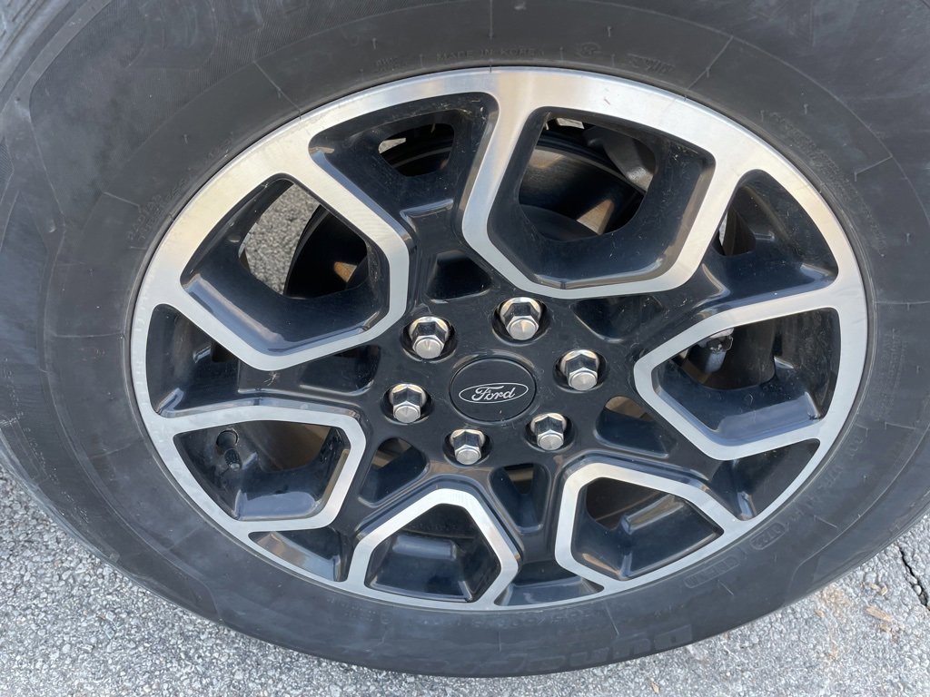 Certified 2022 Ford F150 XLT w/ Equipment Group 302A High image 9