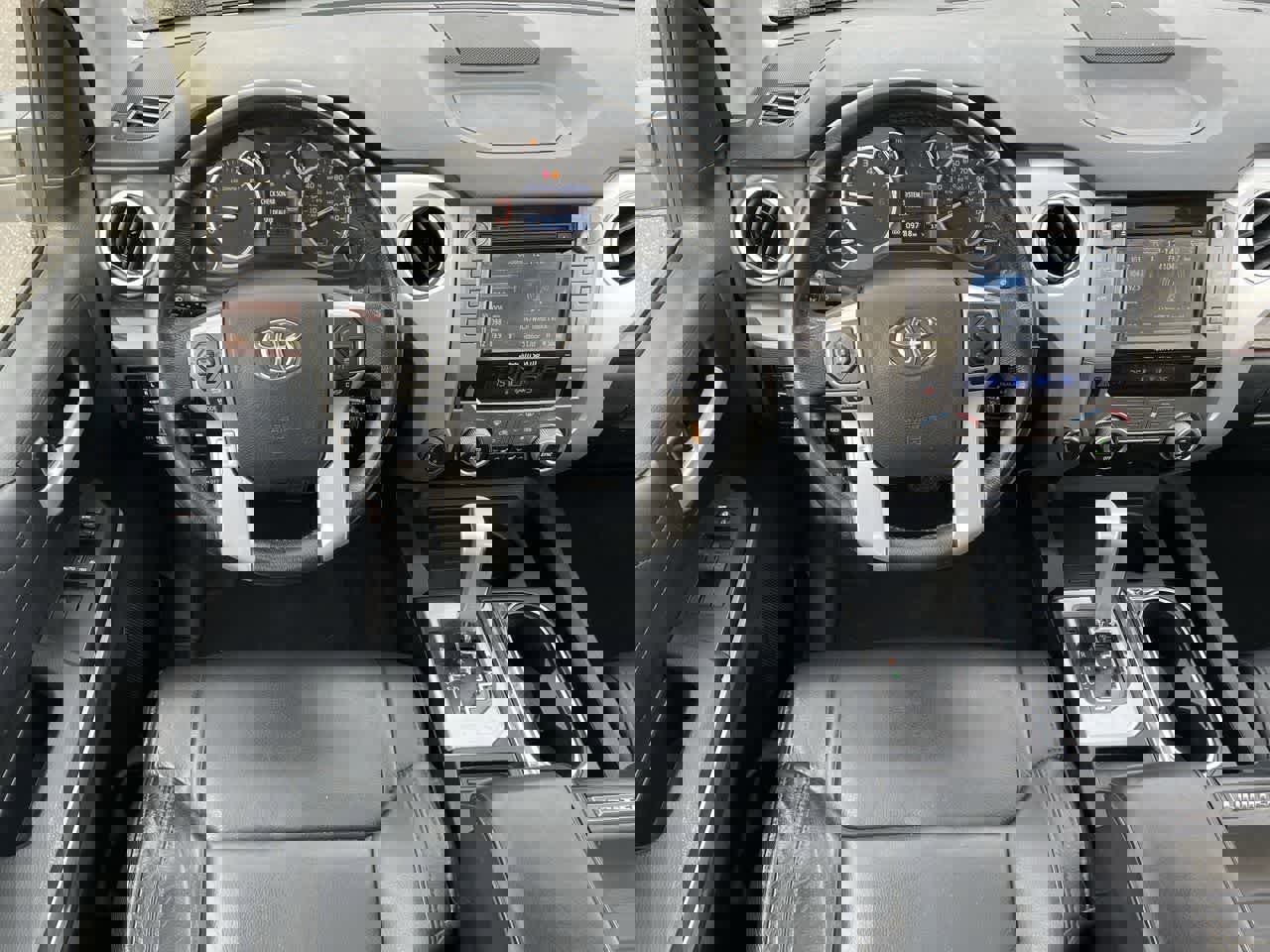 Used 2017 Toyota Tundra Limited w/ Limited Premium Package image 11