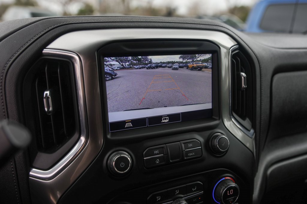 Used 2021 Chevrolet Silverado 1500 LT w/ Z71 Off-Road Package image 17