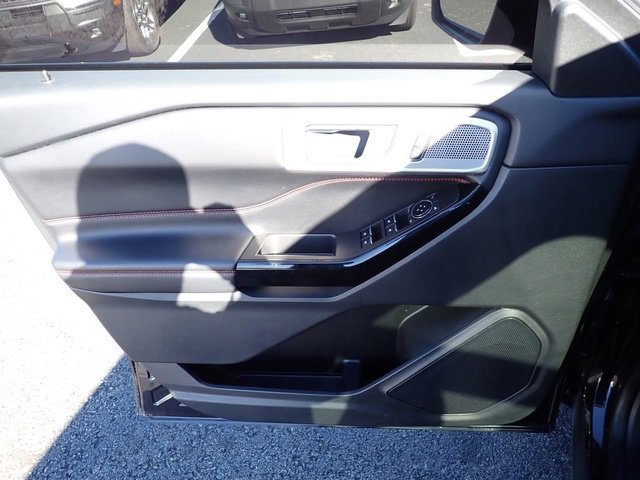 Certified 2022 Ford Explorer ST-Line w/ Class IV Trailer Tow Package image 22