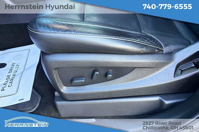 Used 2017 Chevrolet Tahoe Premier AWD/4WD image 15