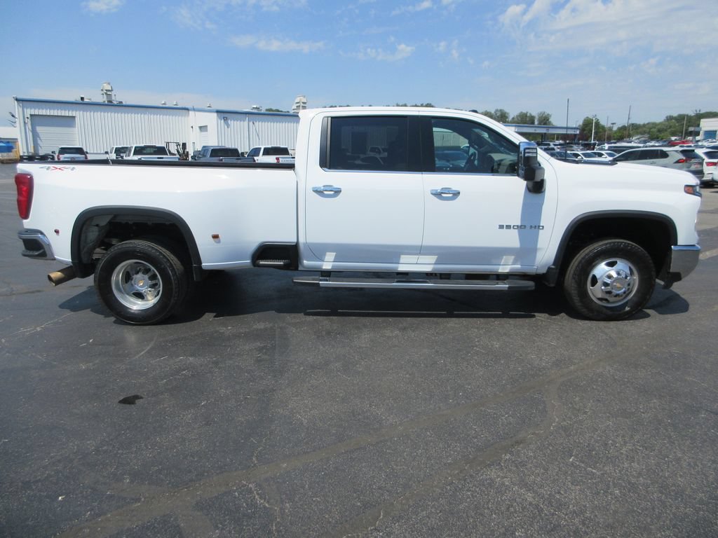 Certified 2024 Chevrolet Silverado 3500 LTZ w/ LTZ Plus Package AWD/4WD image 5