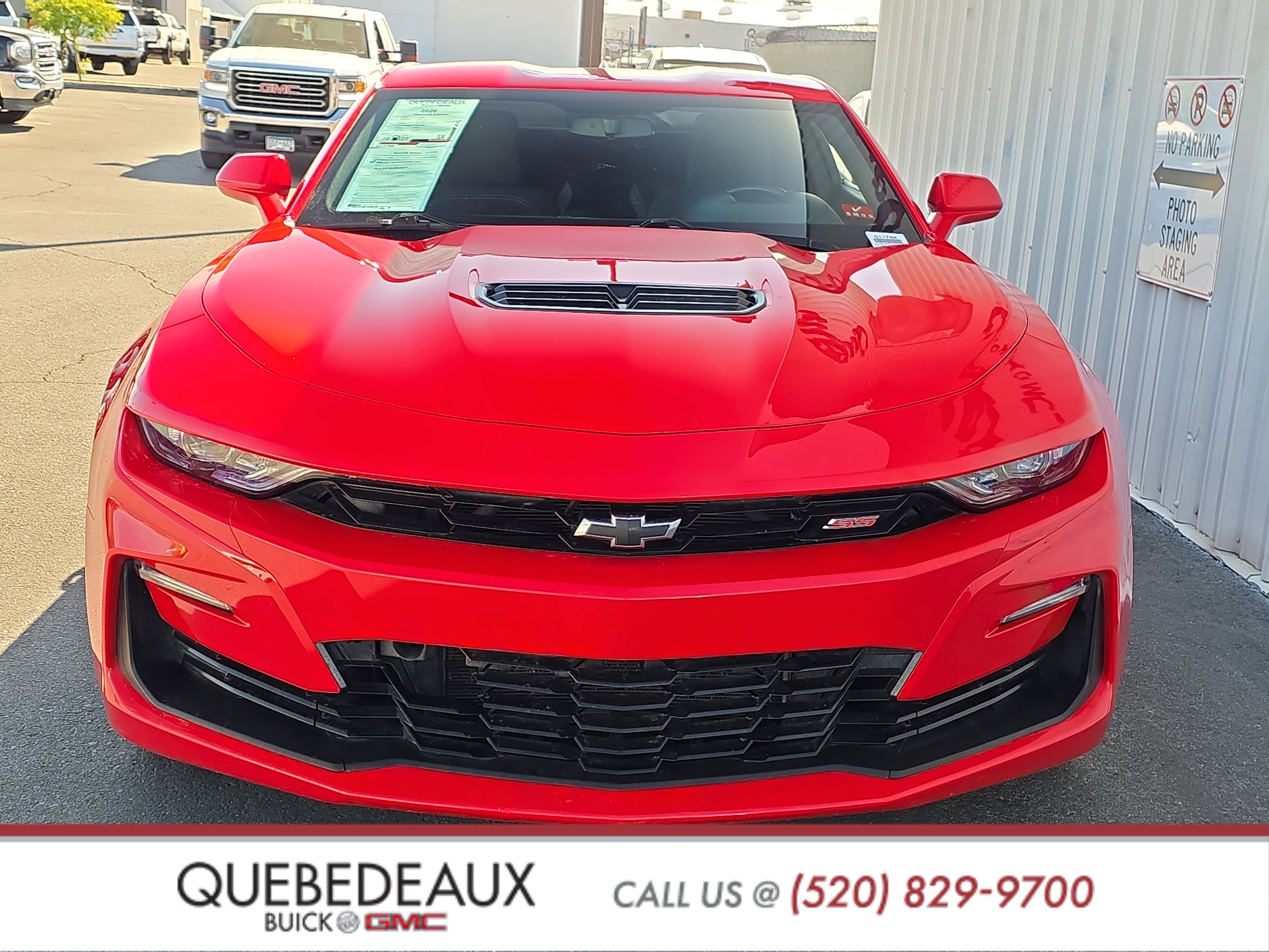 Used 2020 Chevrolet Camaro SS RWD image 2