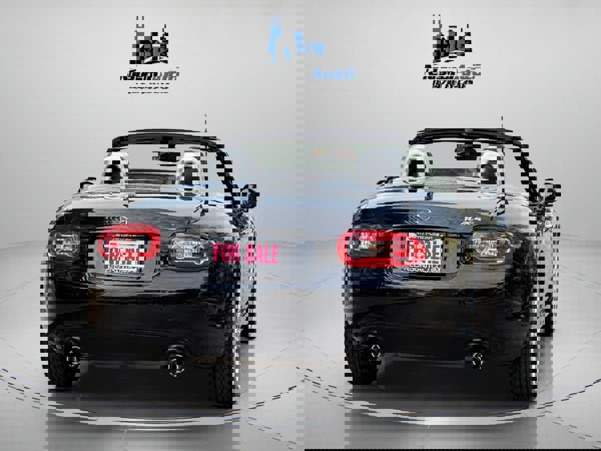 Used 2014 MAZDA MX-5 Miata Grand Touring w/ Premium Package image 4